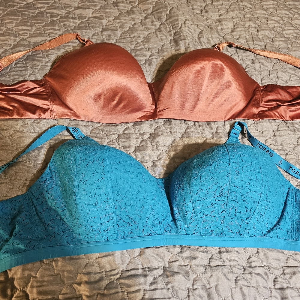 Torrid Curves bras 48C
